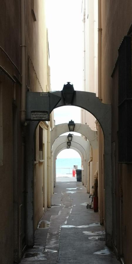 Joli Studio Dans Le Coeur De Menton Exterior foto