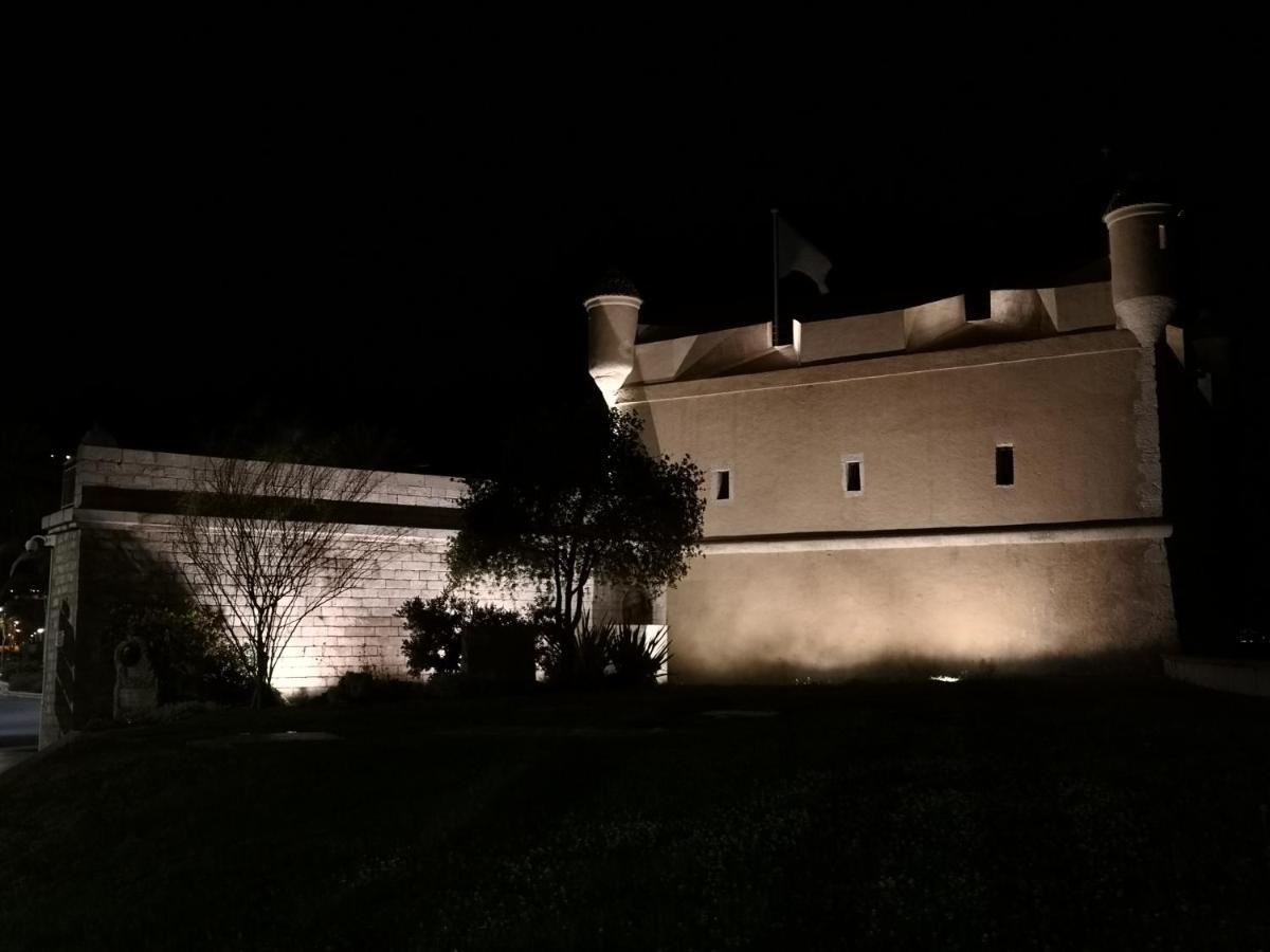 Joli Studio Dans Le Coeur De Menton Exterior foto